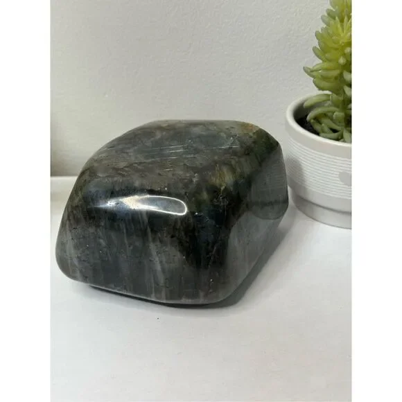 Labradorite Freeform over 2lb - Picture 5 of 10